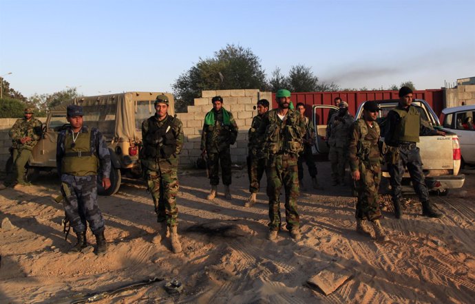 Soldados Leales A Gadafi Desplegados En Misrata