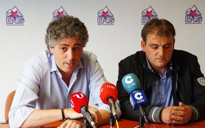 Rueda De Prensa De Pérez Bouza