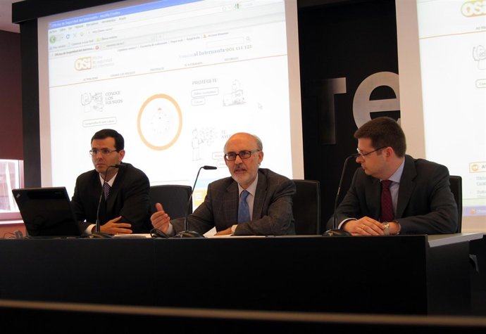 Víctor Izquierdo Presenta El Nuevo Portal De Menores.