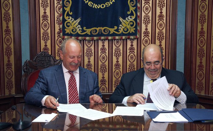 Alcalde De Reinosa Y Consejero De Ganadería 