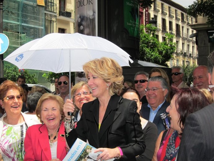 La Presidenta De La Comunidad De Madrid, Esperanza Aguirre