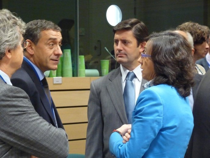 NOTA DE PRENSA E FOTOGRAFÍA: JUÁREZ DEFENDE A UNIDADE DE CRITERIOS NA CERTIFICAC