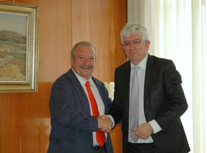 El Rector De La ULE  Y El Presidente De Indemec Project