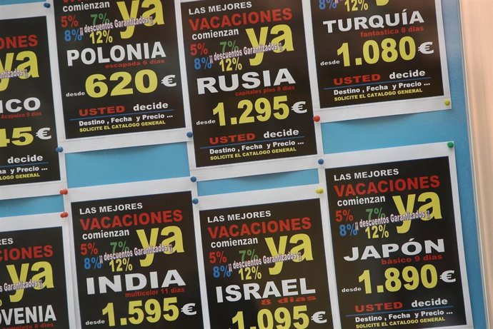 Carteles de las agencias de viaje