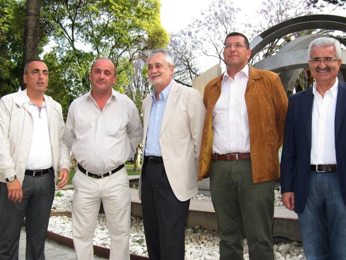 Griñán Con Jiménez Barrios Y El Comité De Alestis.