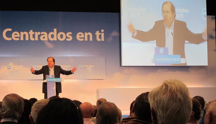 El Candidato Del PP A La Presidencia De La Junta, Juan Vicente Herrera