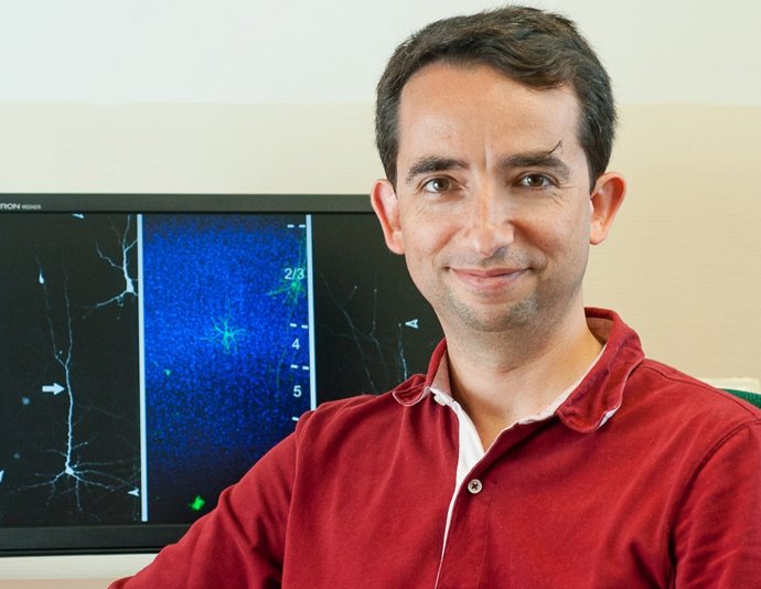 El Investigador Del CSIC Víctor Borrell