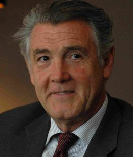 Evelio Acevedo, Gerente de la Funación Barclays