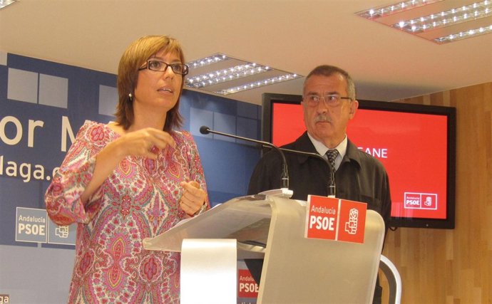 Gámez Y Pezzi, En Rueda De Prensa