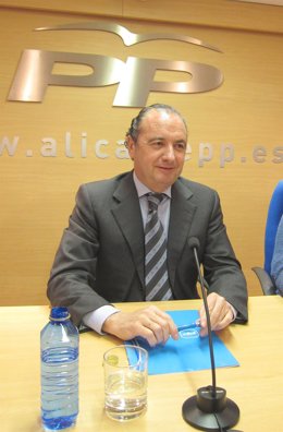 Imagen Del Presidente Provincial Del PP, José Joaquín Ripoll