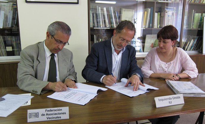 Federación De Asociaciones De Valladolid E IU Firman La 'Carta Ciudadana'.