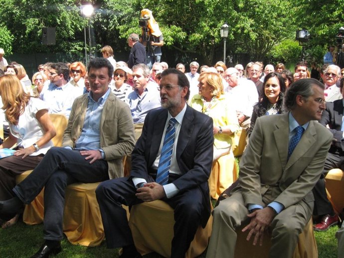 Mariano Rajoy, En Pamplona, Con Santiago Cervera Y José Núñez.