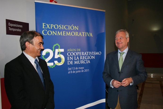 Valcárcel En Unas Jornadas De UCOMUR