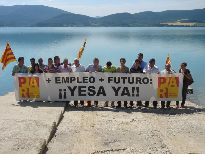 Candidatura Del PAR Por Zaragoza A Las Cortes En El Pantano De Yesa