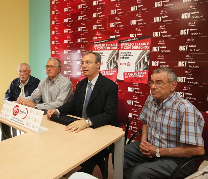 Un Momento De La Reunión De Durán Con Los Jubilados De UGT