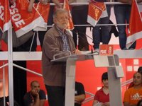 Ibarra afirma que los de Democracia Real no son "contrasistema", sino que es el sistema el que está contra ellos