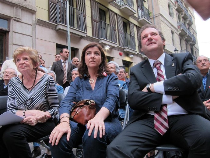 La Actriz Carme Contreras, La Esposa De J.Hereu Y Hereu