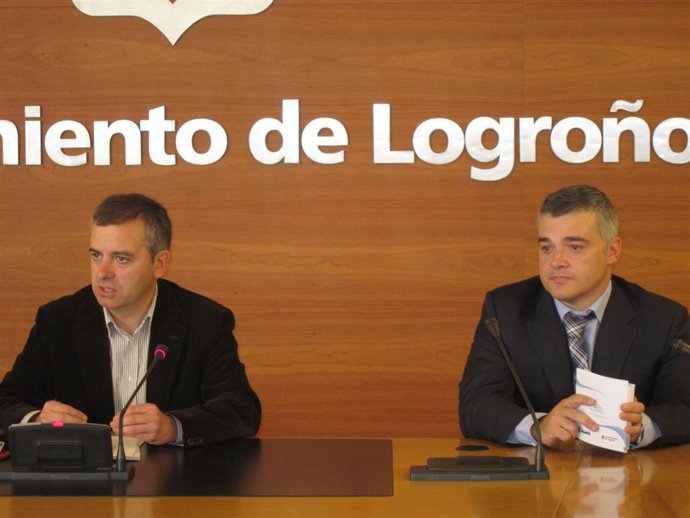 Prado Y Ugarte, En La Rueda De Prensa