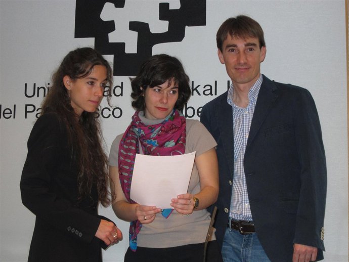 Eztizen Miranda, Estefanía Jiménez E Igor Filibi.