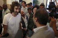 UGT Asturias celebra la liberación del fotoperiodista gijonés Manu Brabo