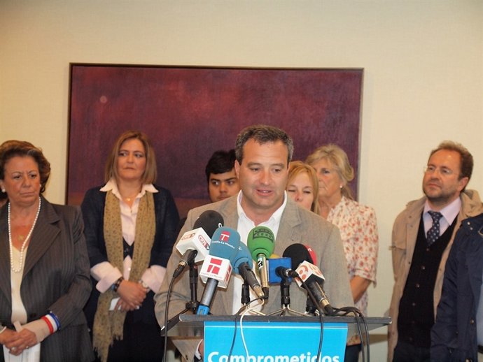 Pulido Y La Alcaldesa De Valencia        