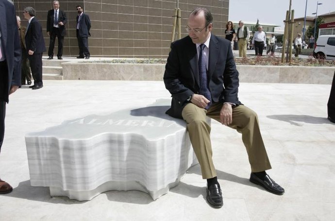 El alcalde de Almería, Luis Rogelio Rodríguez Comendador (PP)