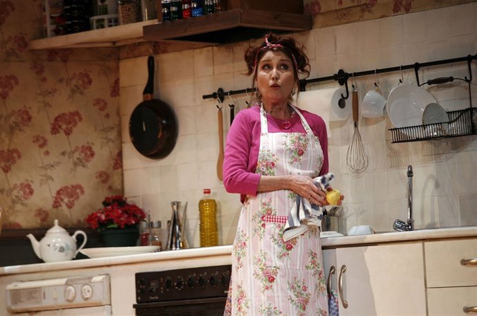 La Actriz Verónica Forqué Durante La Obra 'Shirley Valentine'. 