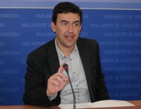 Jiménez (PSOE-A) exige a Arenas que dimita la diputada del PP-A procesada por el TSJA por "pucherazo electoral"