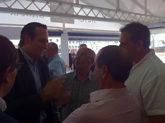 NOTA ENCUENTRO BAUZÁ 200 EMPRESARIOS MENORCA