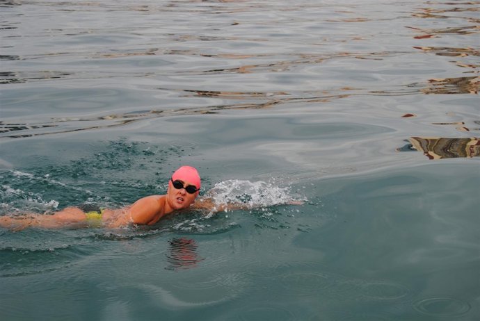 La Nadadora Selina Moreno, Hará La Travesía De Manhattan