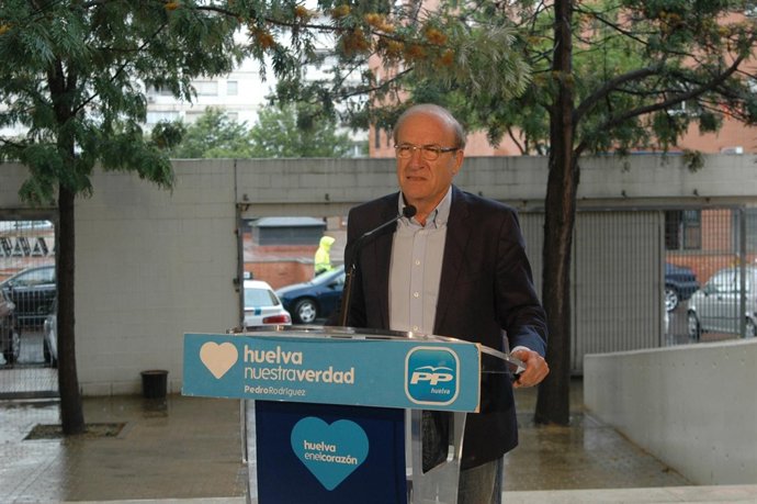 El Alcalde Y Candidato Del PP A La Alcaldía De Huelva, Pedro Rodríguez. 