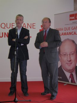 Camacho Junto Al Candidato Socialista A La Alcaldía De Salamanca, Enrique Cabero