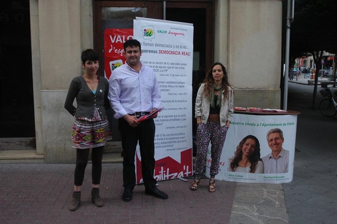 La Formación IU En La Porta Sant Antoni