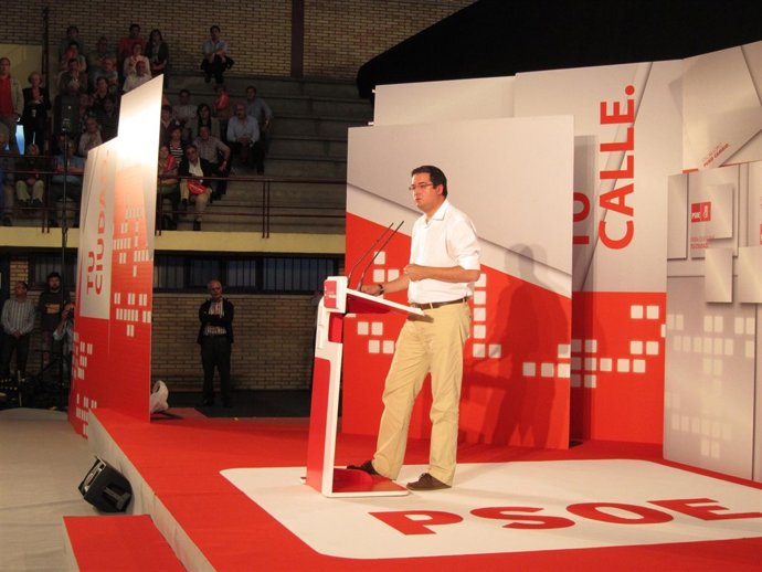 Óscar López Durante El Mitin De Este Jueves En Valladolid