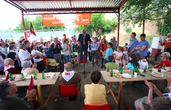 Barreda En Un Acto Electoral
