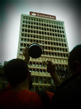 Cacerolada Y Manifestación En Tenerife Del Movimiento 15M       