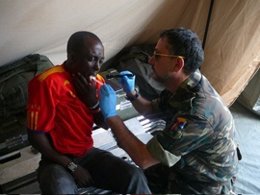 Militares Atienden A La Población En Lorca