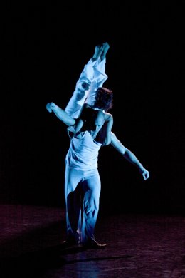 Un Momento De La Representación De Hidden/Choice