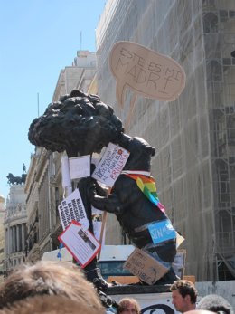 Oso De La Puerta Del Sol