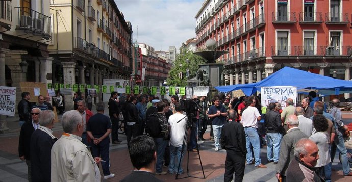 Campamento Del Movimiento Del 15M En Valladolid
