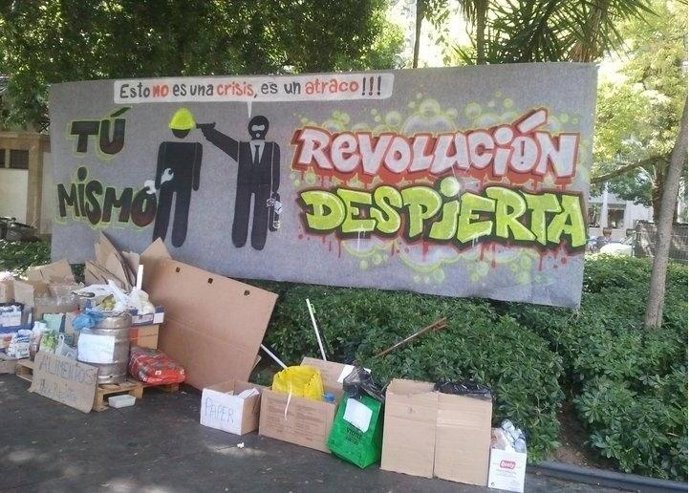 Imagen De Un Cartel En La Acampada De Palma