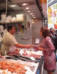 Gámez está "satisfecha" por "el clima favorable hacia el cambio" y destaca que su programa "ha calado"