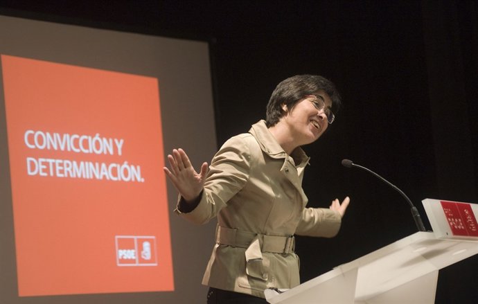 La candidata al Cabildo de Gran Canaria del PSC-PSOE, Carolina Darias