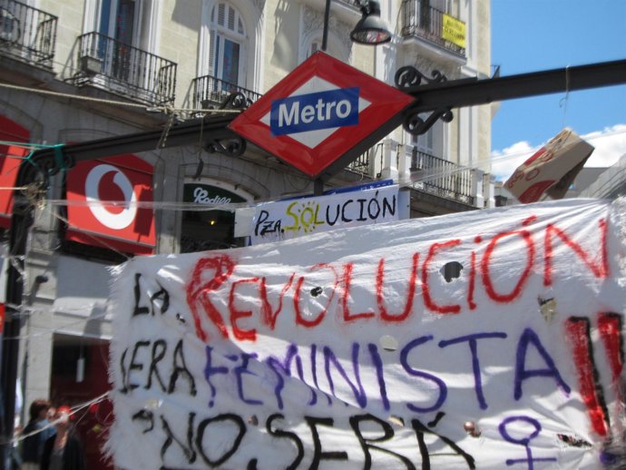 Acampada Sol A Las 13.30 Horas Del Viernes 20 De Mayo