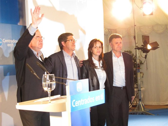 Herrera, En Un Mitin En El Que Arropó Al Candidato Jesús Postigo