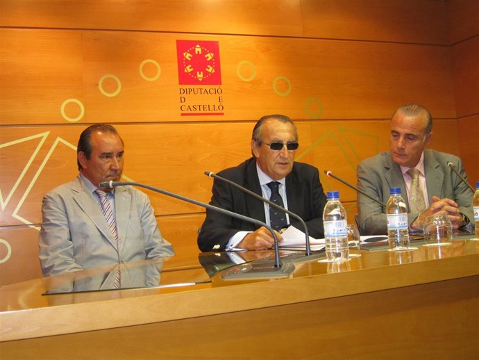 Carlos Fabra Durante La Rueda De Prensa