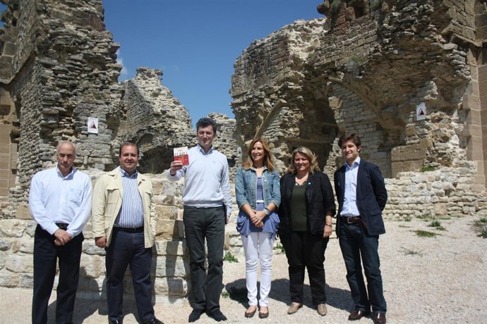 Candidatos Del PPN En El Castillo De Tiebas.