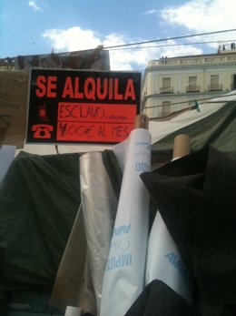 Pancarta De La Acampada Sol