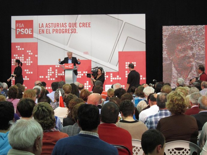 Alfonso Guerra En Asturias