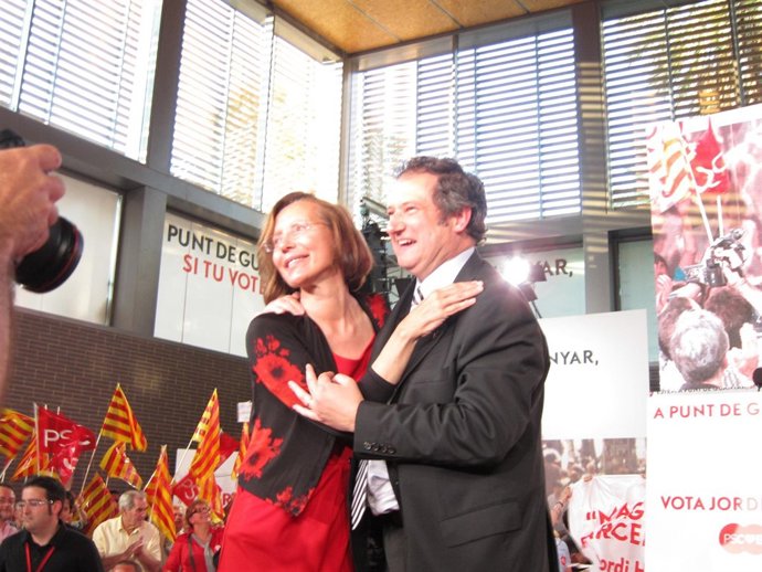 Montserrat Tura Y Jordi Hereu (PSC)
